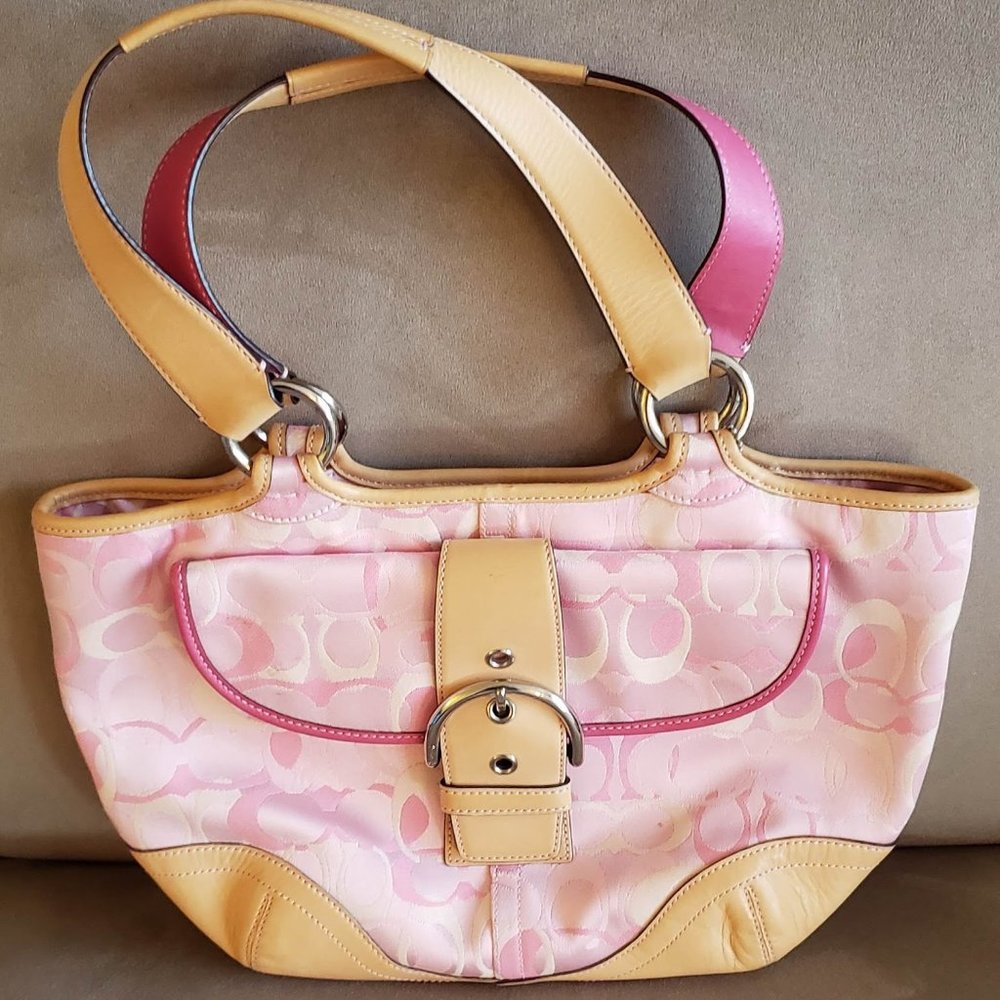 Coach Purse shoulder bag - pink